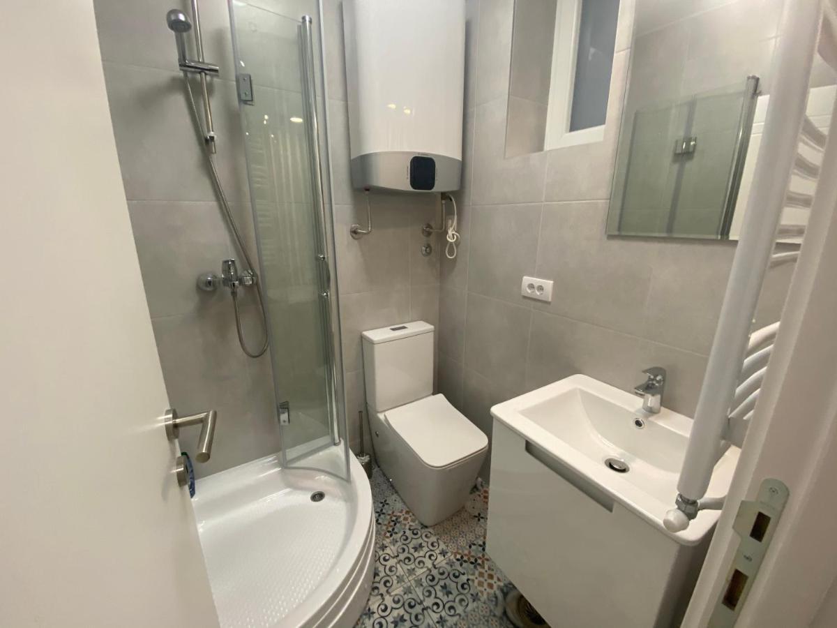Uptown Girl Apartment Belgrade Luaran gambar